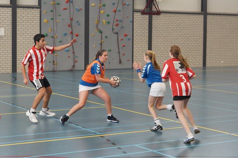 Korfbal C2  29 november-032.JPG